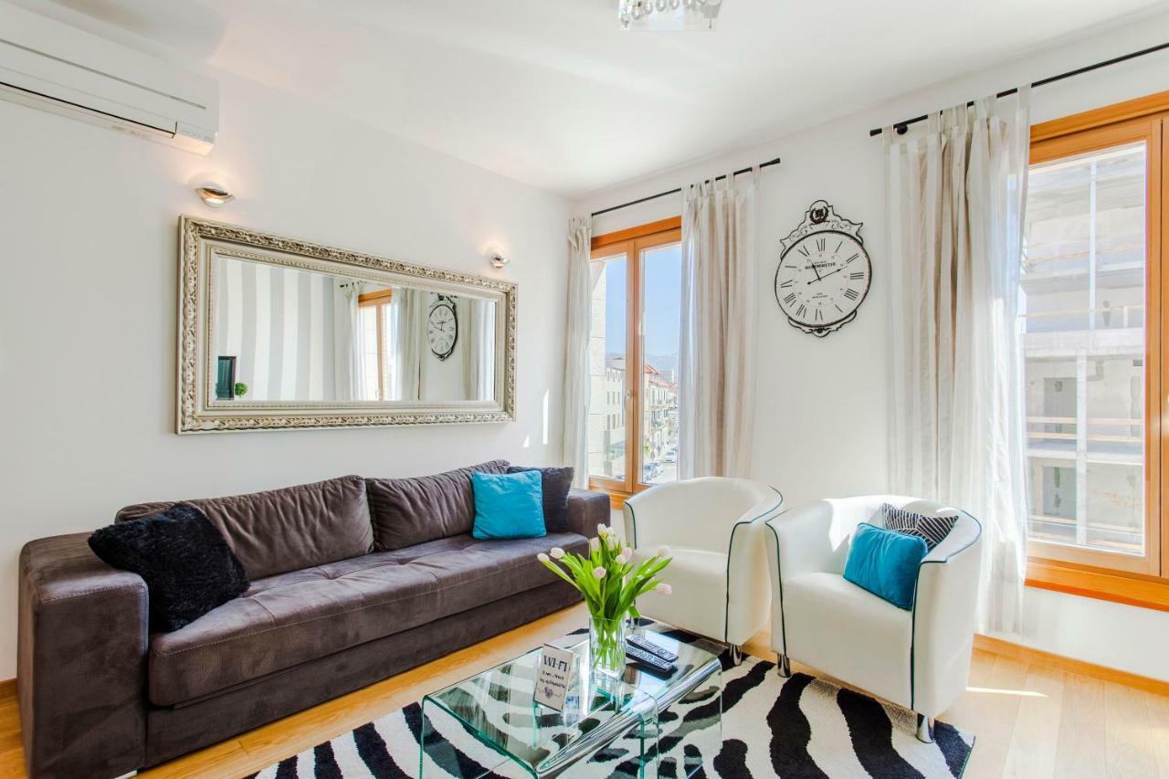 New Luxury Apartment Nives On Seaside Split Exterior foto